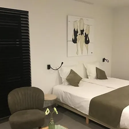 Au Bord De La Foret Отель типа 